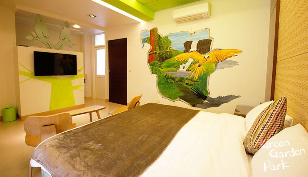 Green Park Homestay Luodong Exterior foto